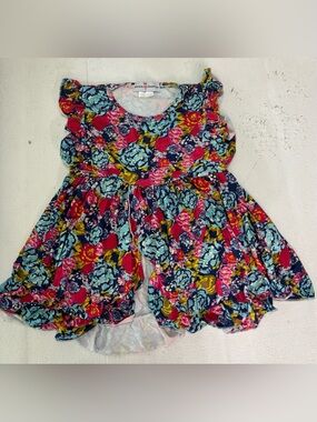 Adorable Sweetness Branded Kids Size 6 Shirt
